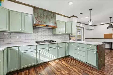 Kitchen - 203 Frank St, Edgerton, MO 64444 photo 4 of 4