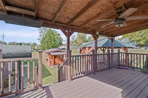 Exterior - 203 Frank St, Edgerton, MO 64444 photo 4 of 11