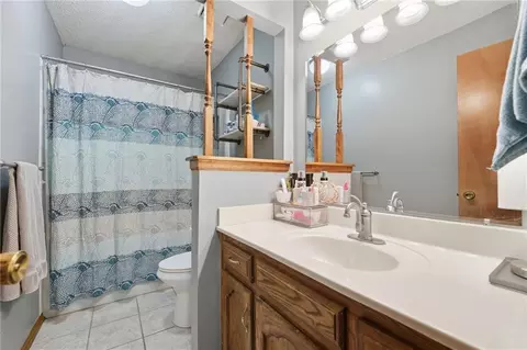 Bath - 702 Raven St, Raymore, MO 64083 photo 1 of 3