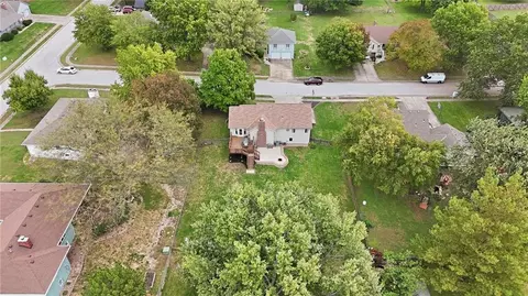 View/Area - 702 Raven St, Raymore, MO 64083 photo 3 of 3