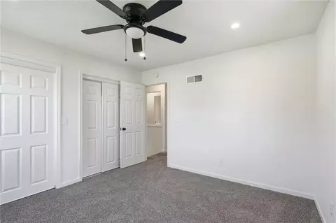 Bedroom - 307 E Main St # B, Smithville, MO 64089 photo 3 of 5