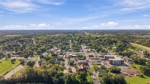 View/Area - 307 E Main St # B, Smithville, MO 64089 photo 4 of 4