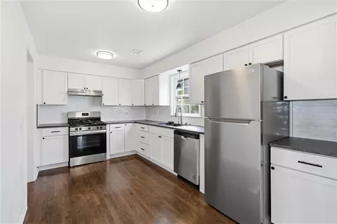 Kitchen - 307 E Main St # B, Smithville, MO 64089 photo 1 of 3