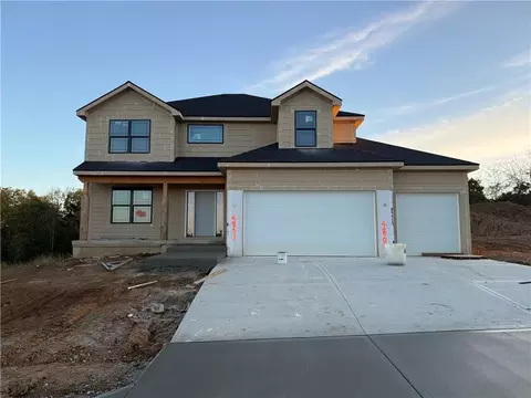 4801 NE 86th Ter, Kansas City, MO 64156