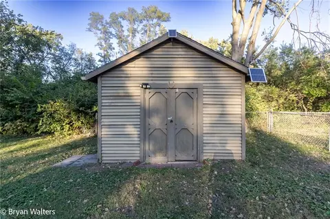 Other - 2505 Glen Ln, Independence, MO 64052 photo 9 of 10