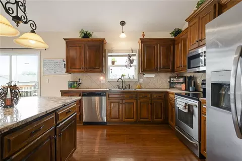 Kitchen - 1900 Sequoia Dr, Raymore, MO 64083 photo 3 of 3