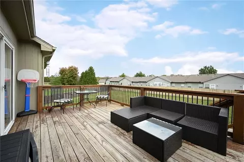 Exterior - 1900 Sequoia Dr, Raymore, MO 64083 photo 3 of 4