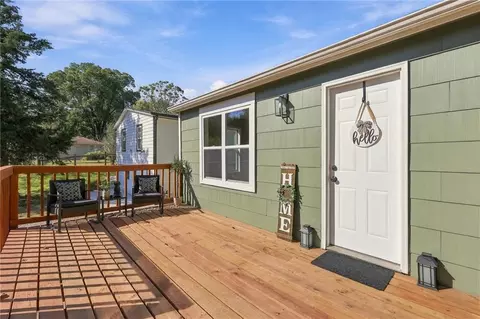 1124 Quincy St, Leavenworth, KS 66048
