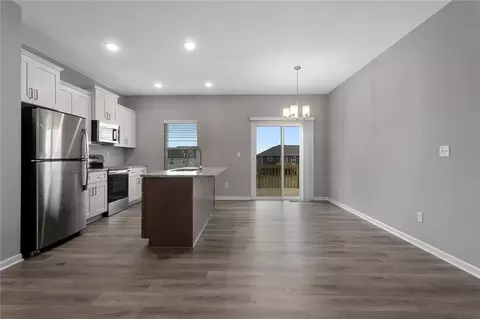Entry Way - 524 Lemon Mint Dr, Raymore, MO 64083 photo 1 of 2