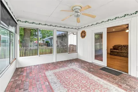 Exterior - 8914 Park St, Lenexa, KS 66215 photo 6 of 13