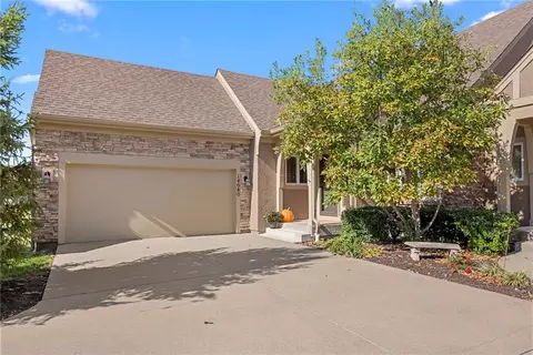 14080 S Summit St, Olathe, KS 66062