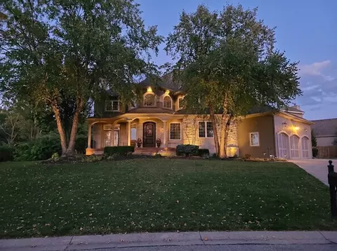 6000 W 149th St, Overland Park, KS 66223
