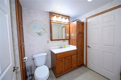 Bath - 238 NW 60th Ln, Lamar, MO 64759 photo 1 of 3