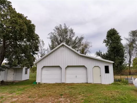 Other - 238 NW 60th Ln, Lamar, MO 64759 photo 4 of 9