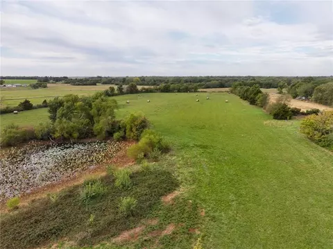 View/Area - 238 NW 60th Ln, Lamar, MO 64759 photo 8 of 10