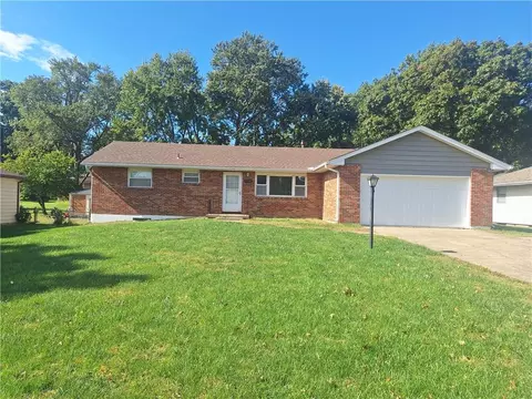 7508 N Highland Ave, Kansas City, MO 64118