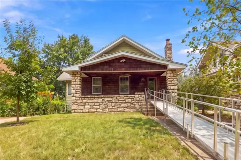 3320 W Coleman Rd, Kansas City, MO 64111