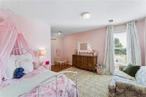 Bedroom - 5780 Apache Dr, Shawnee, KS 66226 photo 3 of 7