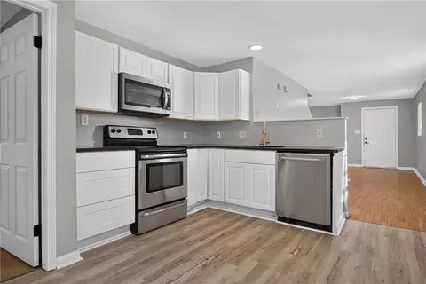 2116 Kansas Ave, Kansas City, MO 64127