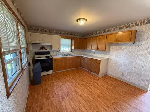 Kitchen - 1114 W W 3rd St, Cameron, MO 64429 photo 1 of 2