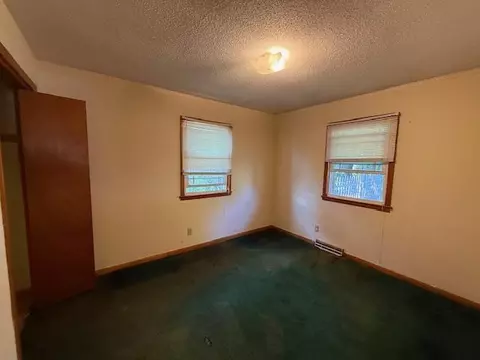 Bedroom - 1114 W W 3rd St, Cameron, MO 64429 photo 1 of 4