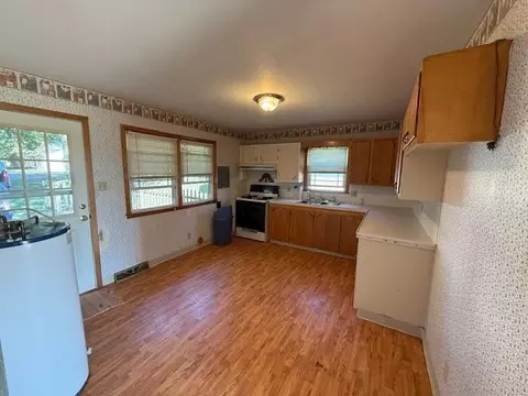 Kitchen - 1114 W W 3rd St, Cameron, MO 64429 photo 2 of 2