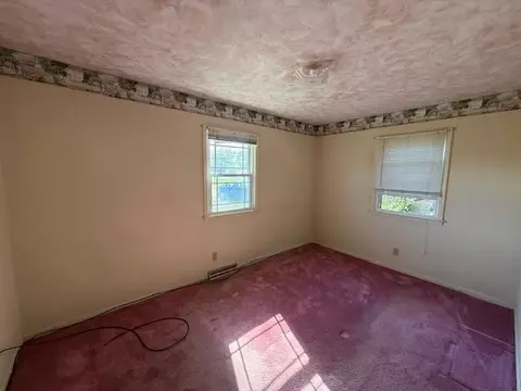 Bedroom - 1114 W W 3rd St, Cameron, MO 64429 photo 3 of 4