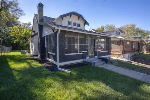 5142 Brookwood Ave, Kansas City, MO 64110