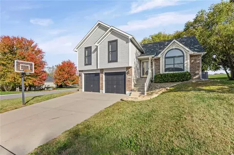 4075 N 107th Ter, Kansas City, KS 66109
