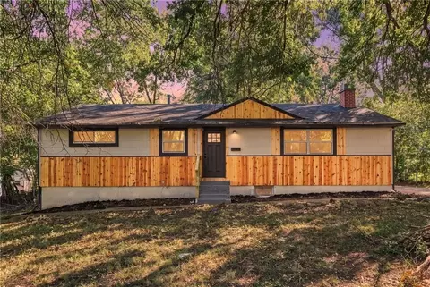 8503 Crystal Ave, Kansas City, MO 64138