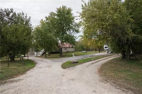 510 SW 801 Rd, Holden, MO 64040