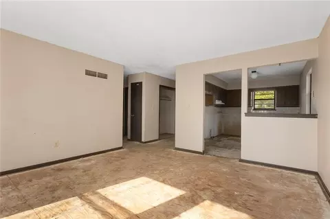 Living - 17409 E 17411 E 41st Ter, Independence, MO 64055 photo 3 of 6