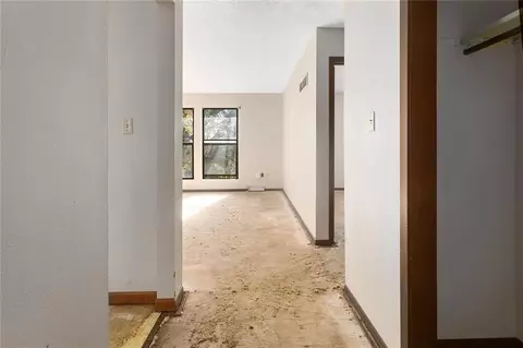 Entry Way - 17409 E 17411 E 41st Ter, Independence, MO 64055 photo 2 of 3