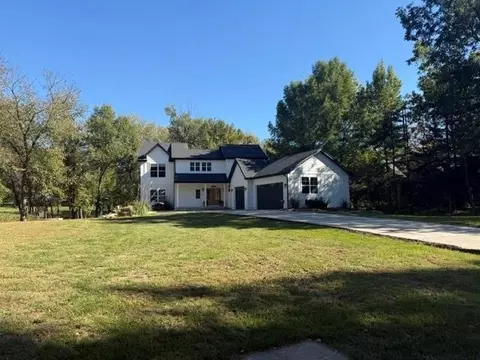 16101 Riggs Rd, Overland Park, KS 66085