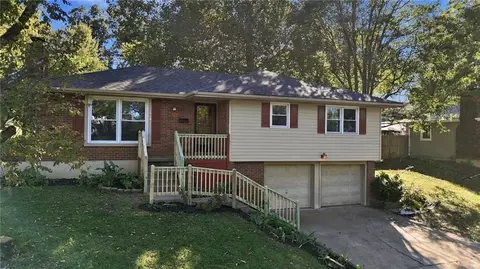11419 W 47th St, Shawnee, KS 66203