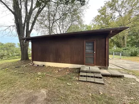 Other - 106 S Depot St, Centerview, MO 64019 photo 2 of 2
