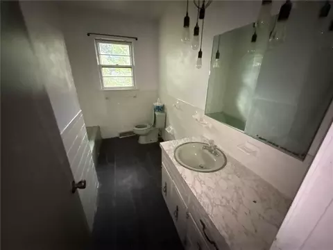 Bath - 106 S Depot St, Centerview, MO 64019 photo 1 of 1