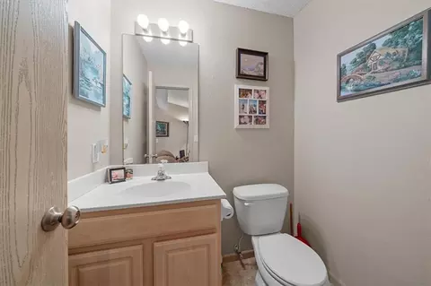 Bath - 3568 NE Austin Dr, Lees Summit, MO 64064 photo 1 of 3