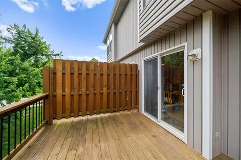 Exterior - 3568 NE Austin Dr, Lees Summit, MO 64064 photo 6 of 7