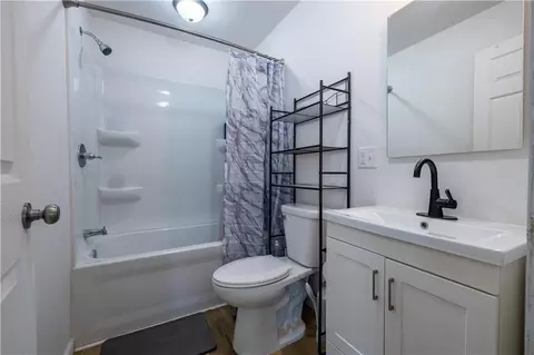 Bath - 2702 Patee St, Saint Joseph, MO 64507 photo 1 of 1