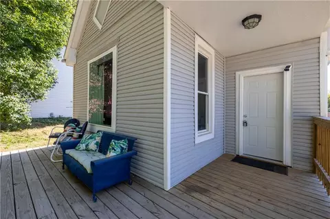 Exterior - 2702 Patee St, Saint Joseph, MO 64507 photo 3 of 8