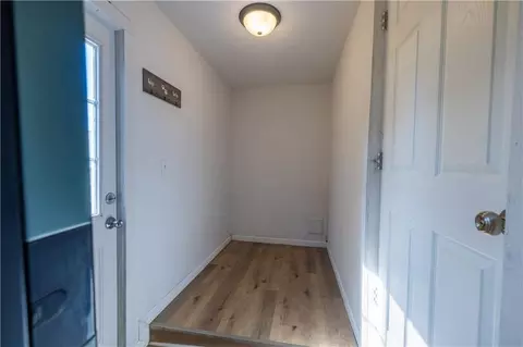 Entry Way - 2702 Patee St, Saint Joseph, MO 64507 photo 4 of 4