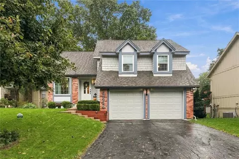 12434 W 82nd Ter, Lenexa, KS 66215