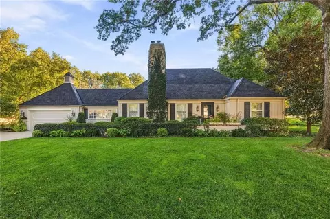 6645 Wyoming St, Kansas City, MO 64113