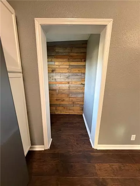 Entry Way - 401 E 3rd St, Norborne, MO 64668 photo 2 of 3