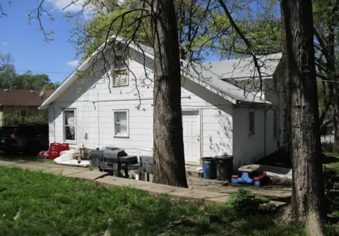 2123 E 83rd St, Kansas City, MO 64132