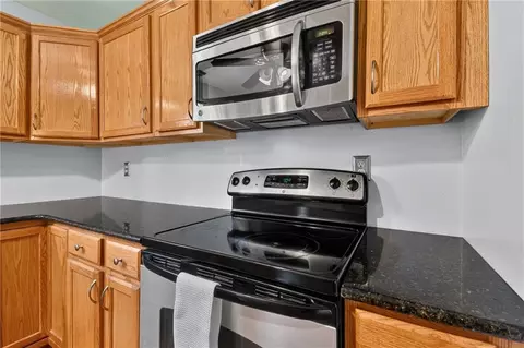 Kitchen - 787 E State Route J Hwy, Peculiar, MO 64078 photo 3 of 3