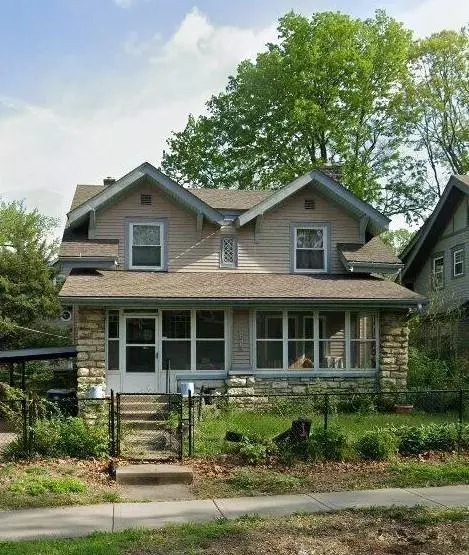 1218 W 38th St, Kansas City, MO 64111