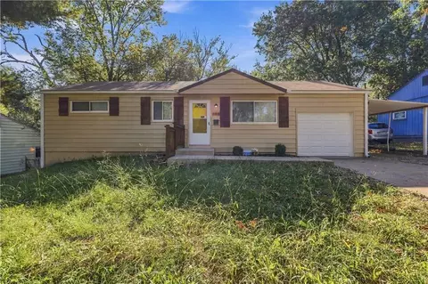 8507 Eastern Ave, Kansas City, MO 64138