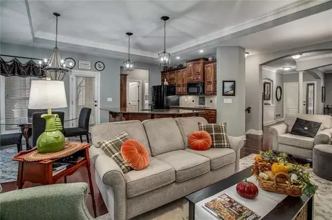 Living - 3913 NW Redspire St, Lees Summit, MO 64064 photo 3 of 4